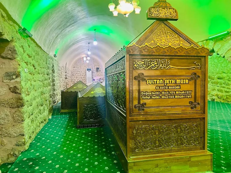 Sultan Şeyhmus Ez-Zuli Hazretleri